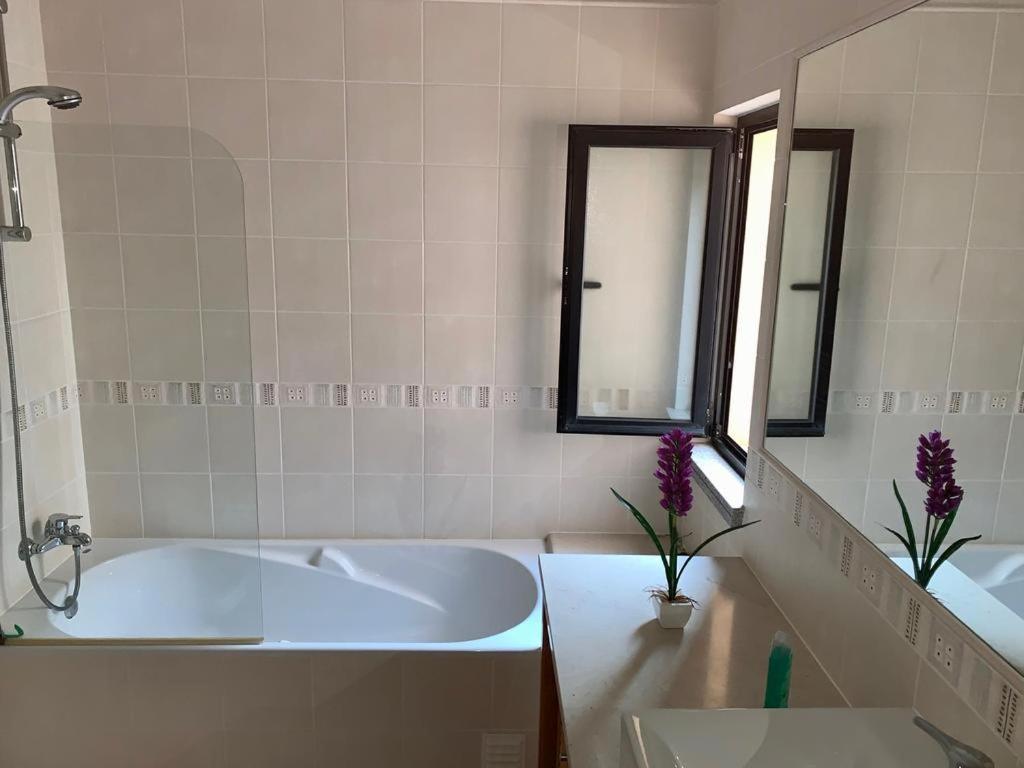 Dina Luxury 2 Bedroom Apartment Luz Екстериор снимка